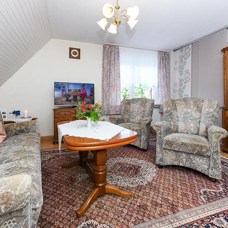 Ferienwohnung Im Haus Weinstock 이젠스 외부 사진