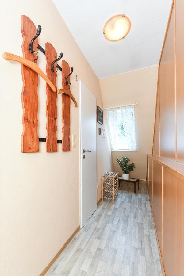Ferienwohnung Im Haus Weinstock 이젠스 외부 사진